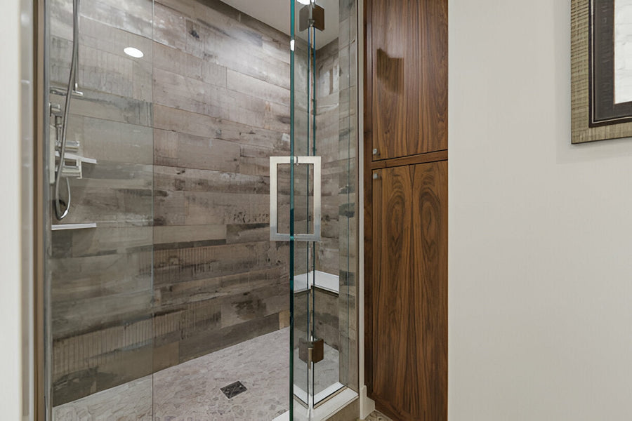 Custom Doors for Showers: Frameless vs. Framed – Which One is Right for You?